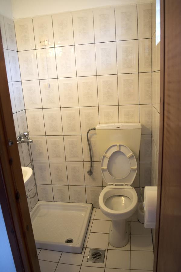 Hotel Paralia Nea Karvali Bagian luar foto