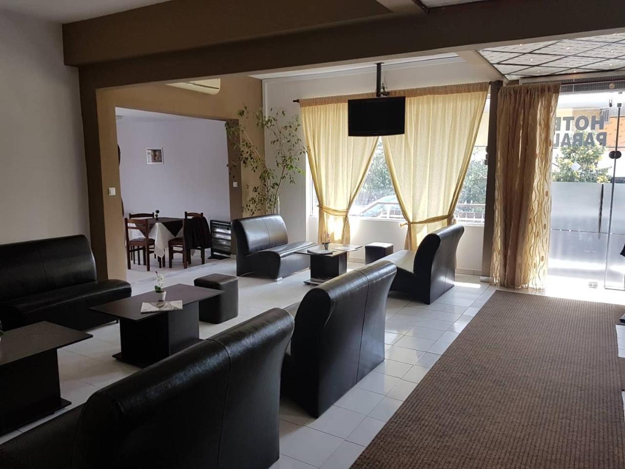 Hotel Paralia Nea Karvali Bagian luar foto